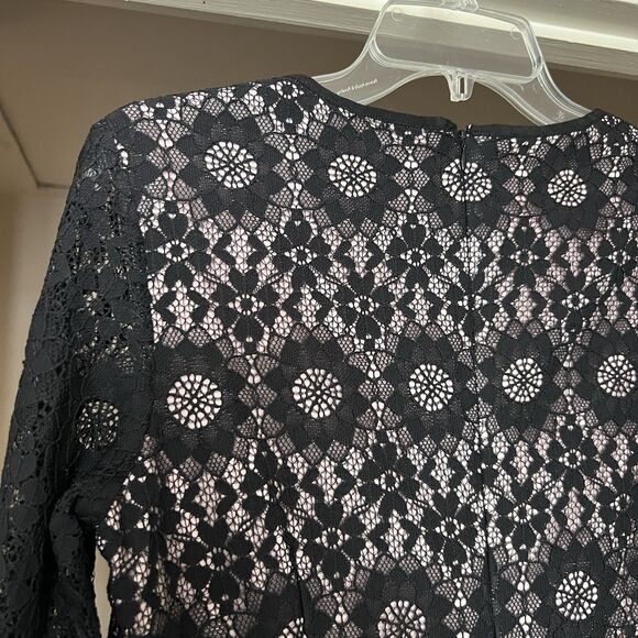 Maggy London Sheath Dress Size 10 Nude Black Lace Overlay Star Flower NWT - Picture 7 of 16